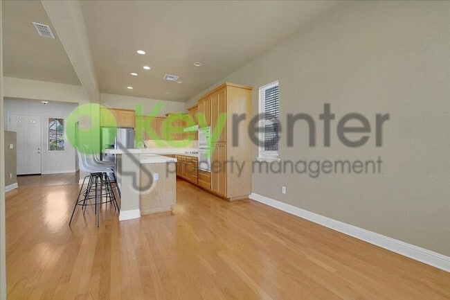 Building Photo - 9535 Setina Ln