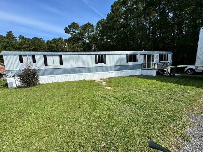 Building Photo - 1768 Pitch Landing Rd