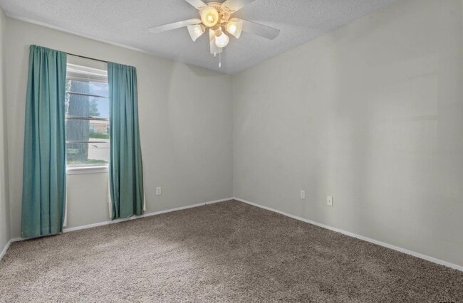 Building Photo - 2020 S Tipton Ave