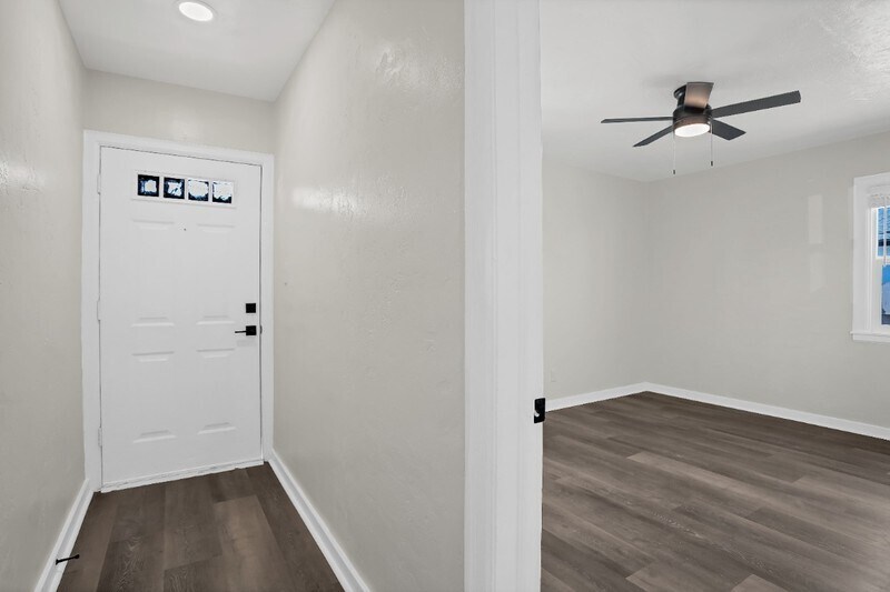 Building Photo - 265 Cherry Dr