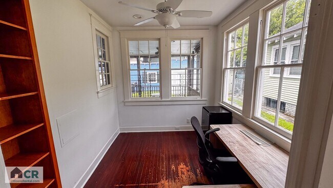 Building Photo - 6bd/3ba with Central AC Walking Distance to Campus. Text 510-631-1171 for more info!