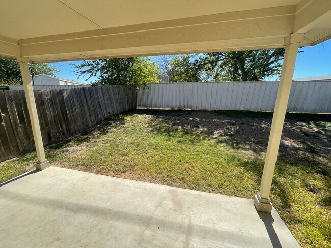 Building Photo - 3-Bedroom House for Rent in Killeen, TX