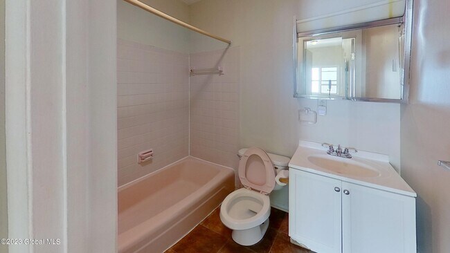 Building Photo - 420 Delaware Ave