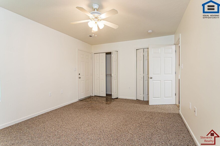Building Photo - 6485 Son Light Way
