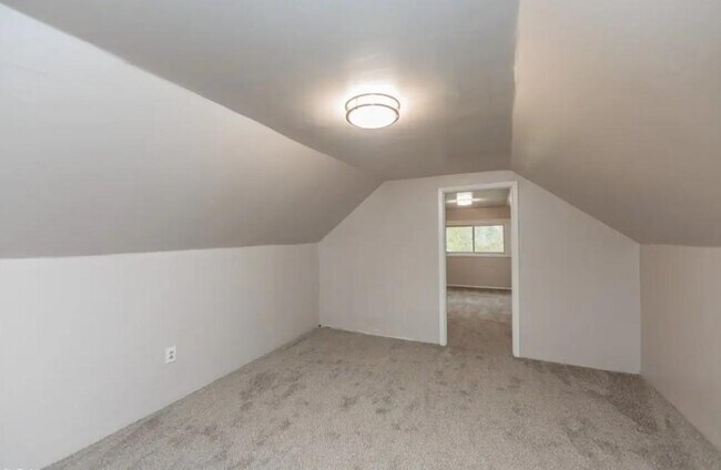 Building Photo - 3318 W 94th St