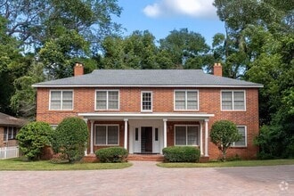 Building Photo - 1503 Fernando Dr