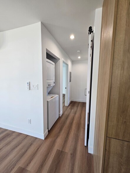 Building Photo - 1101 S Ethel Ave