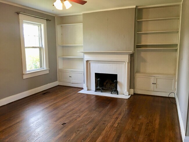 Building Photo - 3736 Whitland Ave
