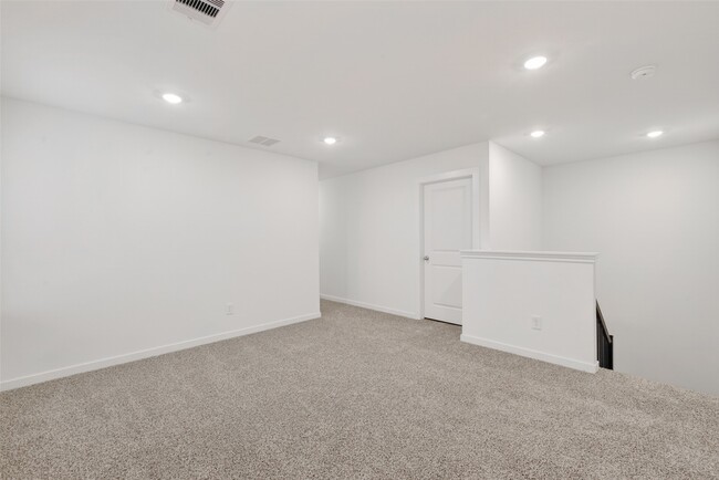 Building Photo - 28142 Meadowlark Sky Dr