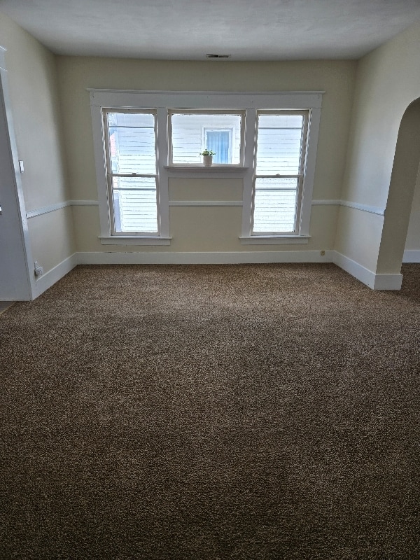 Building Photo - 718 W 23rd St