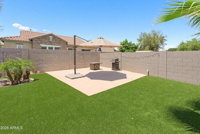 Building Photo - 12970 N 150th Ln