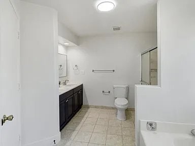 Building Photo - 124 Fargo Way