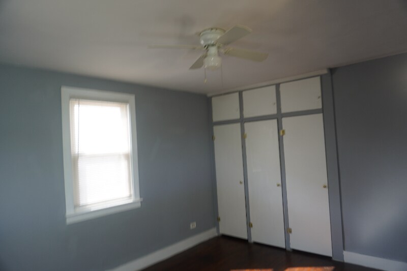 Building Photo - 3033 Hamilton Ave