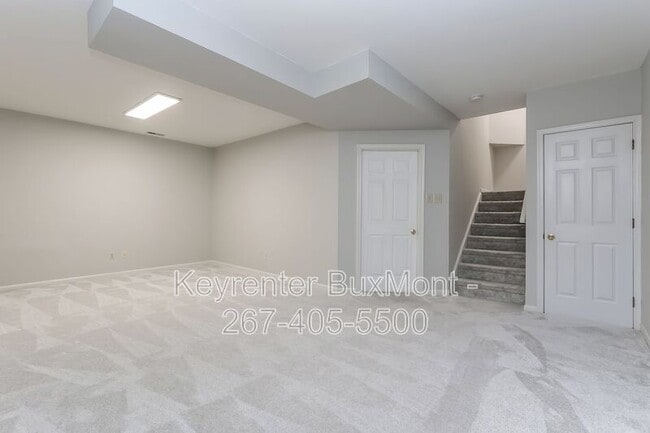 Building Photo - 15 York St