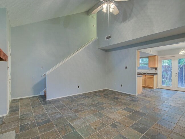 Building Photo - 2901 Burning Oak Dr