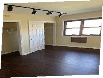 Bedroom - 401 US Highway 22