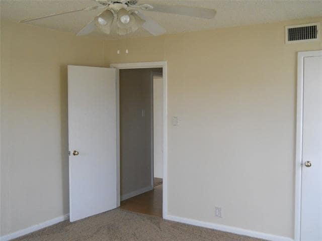 Building Photo - 1833 Sayles Blvd