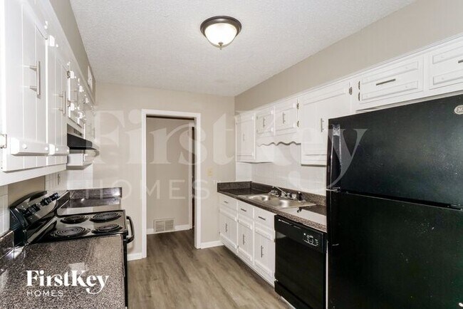 Building Photo - 6705 Boylston Dr