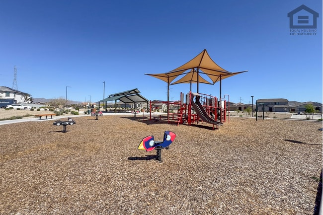 Building Photo - 7407 S Sunrise Way