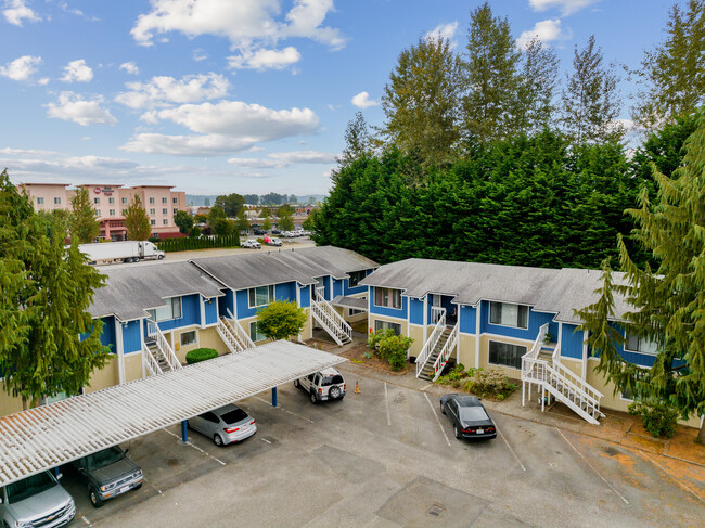 Exterior Aerial - Arise at Arlington Apartments