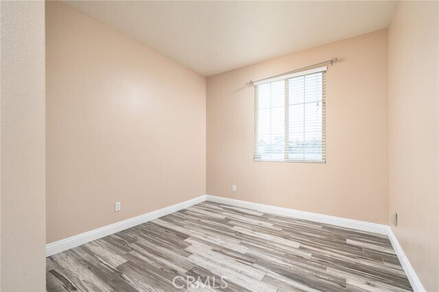 Building Photo - 12833 Biscayne Ave