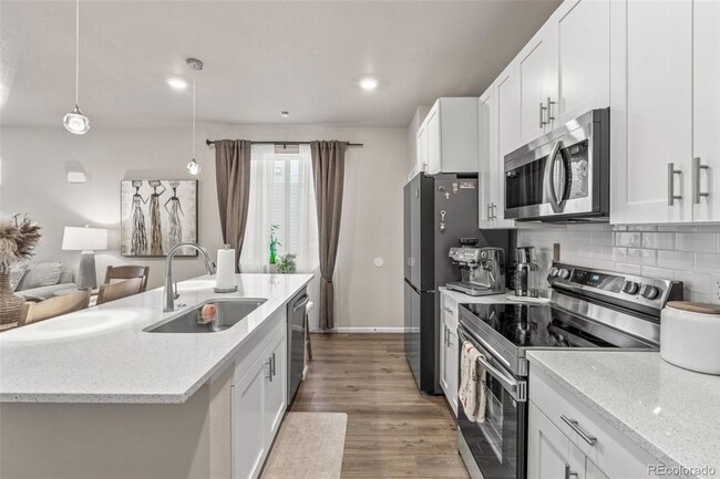 Building Photo - 5784 Dakan Lp