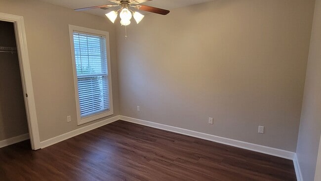 Building Photo - Cedarbrook Farms Subdivision
