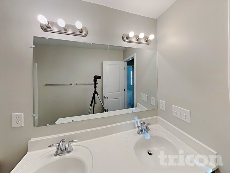 Building Photo - 5251 Smoky Ridge Ln