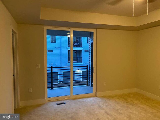 Building Photo - 1007 Morton Aly