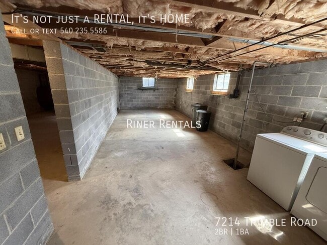 Building Photo - 7214 Trimble Rd