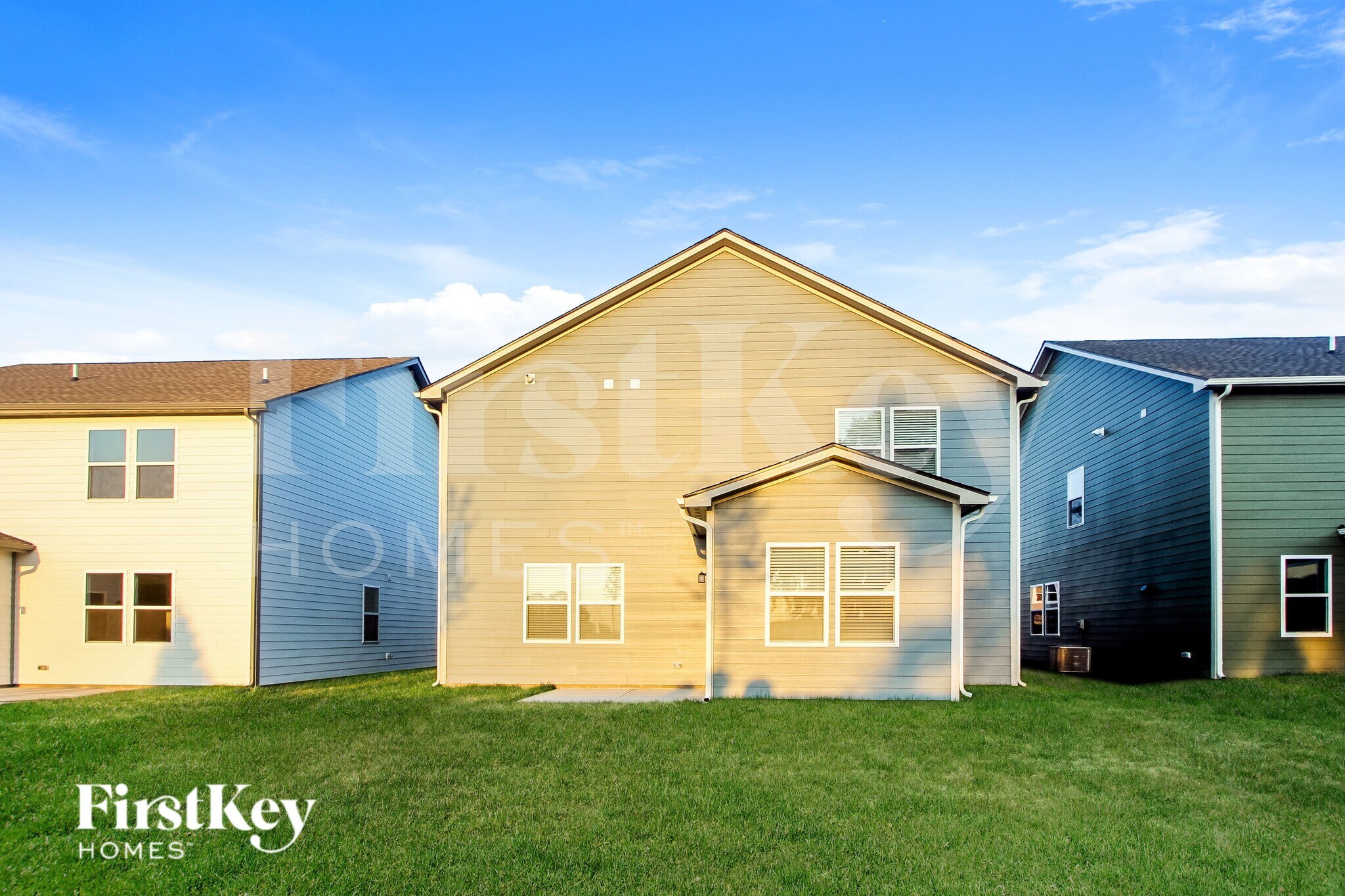 Building Photo - 930 Shadow Dr