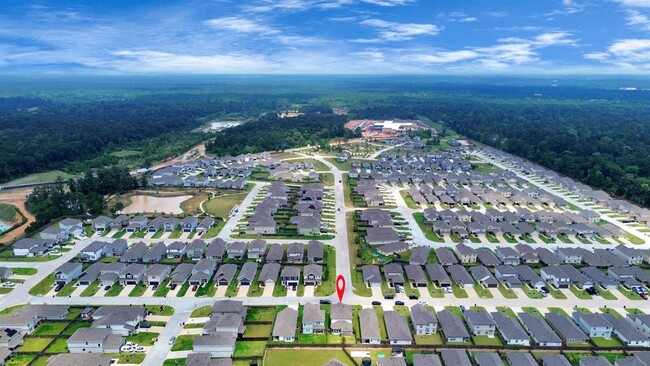 Building Photo - 2473 Carp Dr