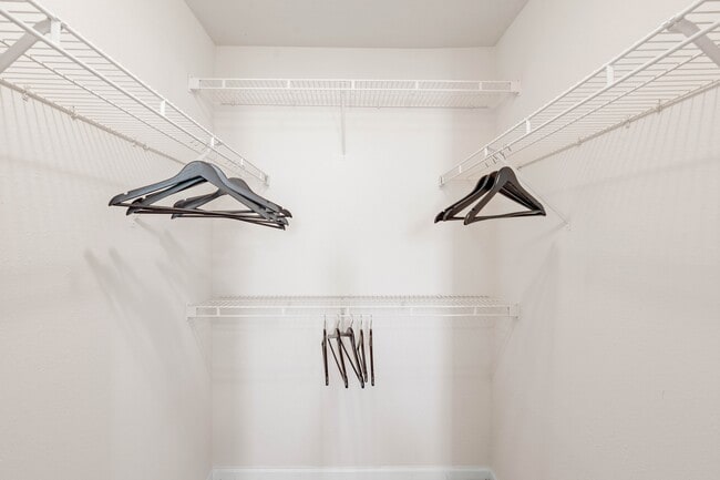 Floorplan - Stonebriar Woods Apartment Homes