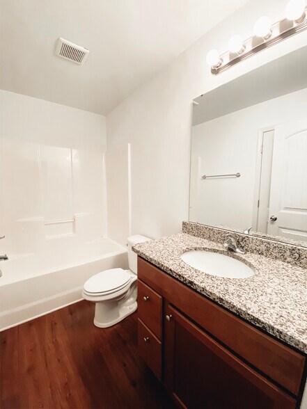 Building Photo - 341 Flat Cove Rd
