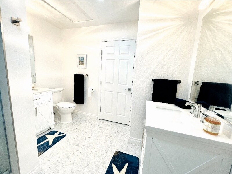 Building Photo - 1412 El Nido Dr
