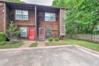 Building Photo - 1376 Oakland Ave