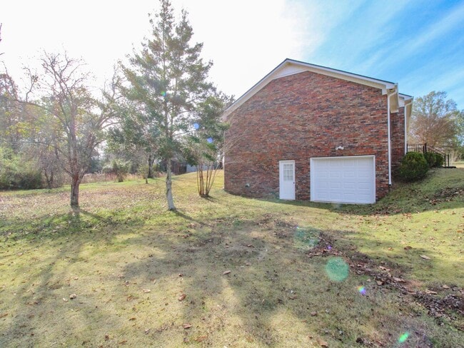 Building Photo - Nice Home in Rogersville!