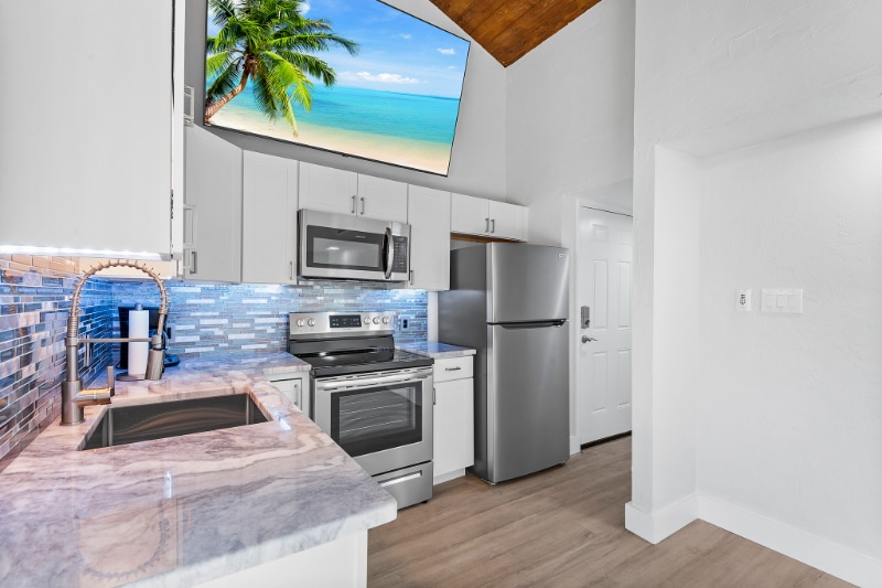 Building Photo - 2077 Corner Lake Dr