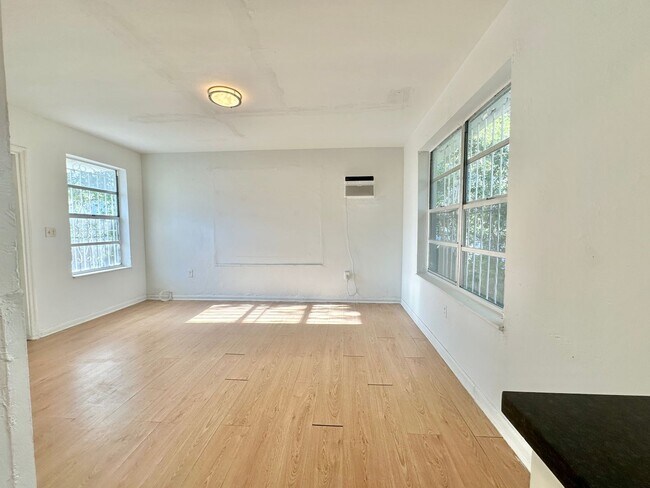 Building Photo - 7655 NW 3rd Ave