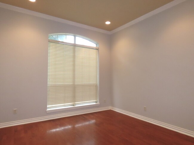 Building Photo - Coming Soon!!! South Tyler, Stunning 4 Bed...