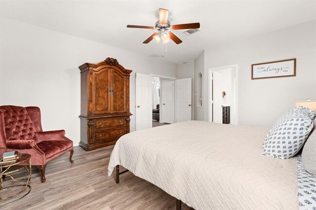 Building Photo - 6506 Ambrose Cir