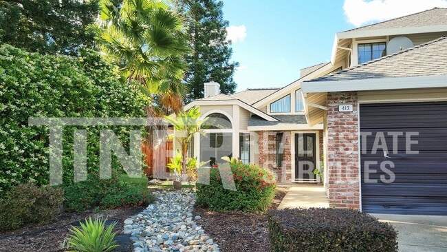 Building Photo - 413 Unity Ct