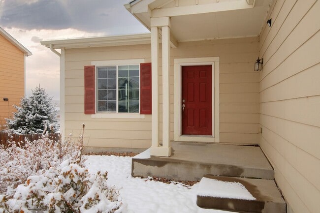 Building Photo - 3-Bedroom Home in Fountain’s Cross Creek Neighborhood