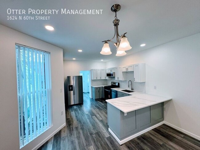 Building Photo - 1624 N 60th St