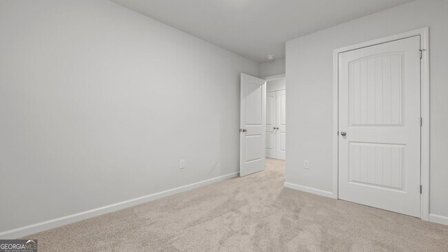 Building Photo - 1005 N 2nd Ave NW