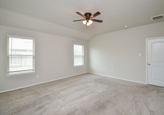 Building Photo - 5539 Kingston Crst Ln