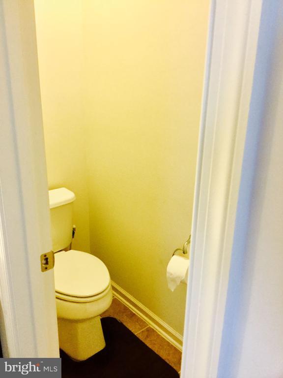 Building Photo - 42258 Castle Ridge Square