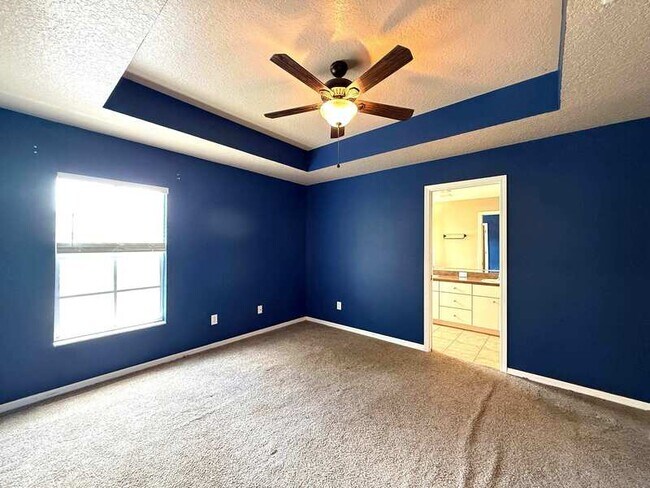 Building Photo - 16221 Bridgewalk Dr