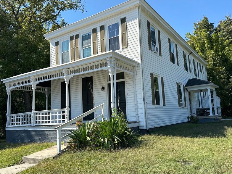 Building Photo - 12020 Winfree St