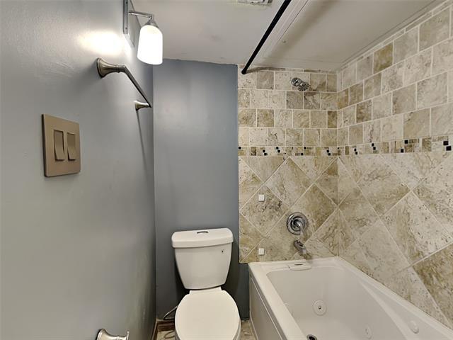 Building Photo - 2986 Buttonwood Dr